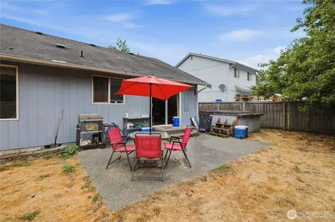Exterior - 20217 86th Avenue Ct E, Spanaway, WA 98387 photo 4 of 5