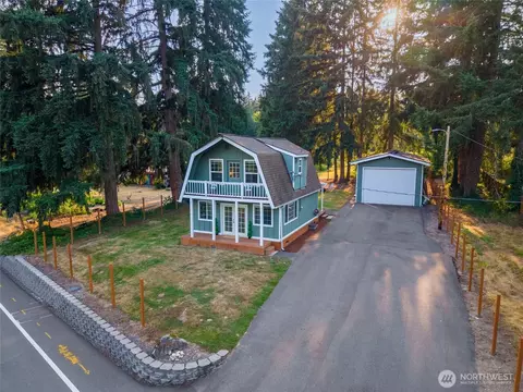 Exterior - 20818 Royal Anne Rd, Bothell, WA 98021 photo 9 of 9