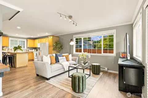 Living - 20818 Royal Anne Rd, Bothell, WA 98021 photo 1 of 3