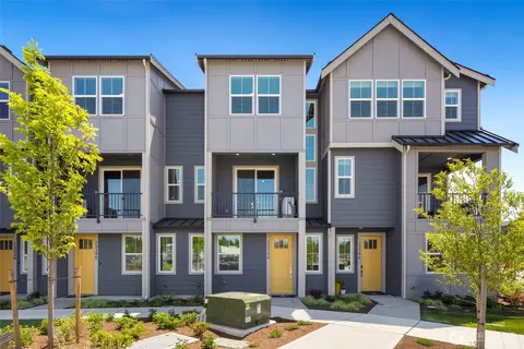 23344 Franklin Cir #13, Black Diamond, WA 98010