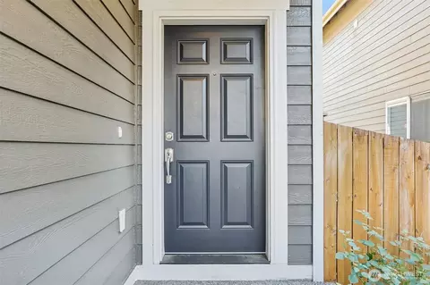 Entry Way - 19627 1st Ave SE, Bothell, WA 98012 photo 1 of 1