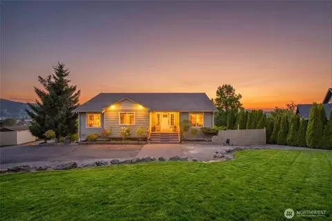 17010 Trout Dr, Mount Vernon, WA 98274