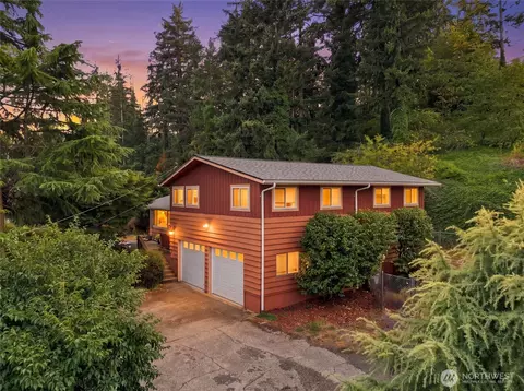 4602 Caldwell Rd E, Edgewood, WA 98372
