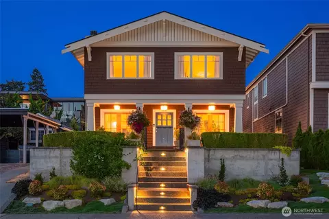 208 Waverly Way, Kirkland, WA 98033