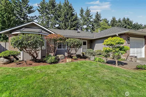 Exterior - 12324 43 Dr SE, Everett, WA 98208 photo 1 of 9