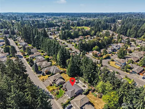 View/Area - 12324 43 Dr SE, Everett, WA 98208 photo 2 of 5