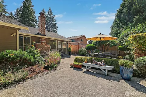 Exterior - 12324 43 Dr SE, Everett, WA 98208 photo 3 of 9