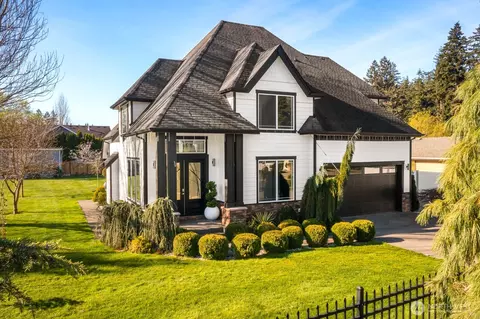 17210 36th Ave E, Tacoma, WA 98446