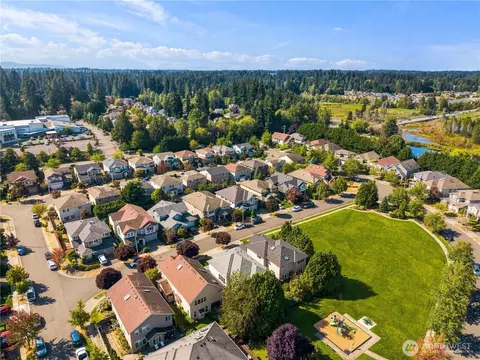 View/Area - 14627 36th Ave SE, Bothell, WA 98012 photo 3 of 5