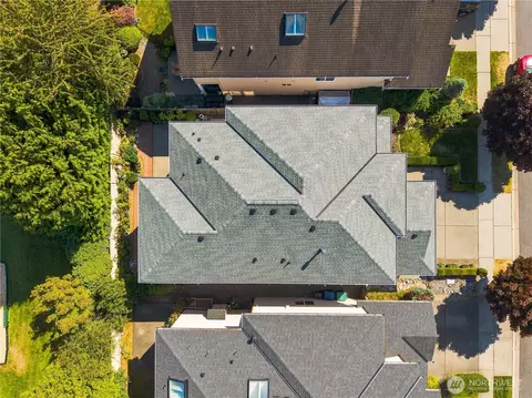 View/Area - 14627 36th Ave SE, Bothell, WA 98012 photo 1 of 5
