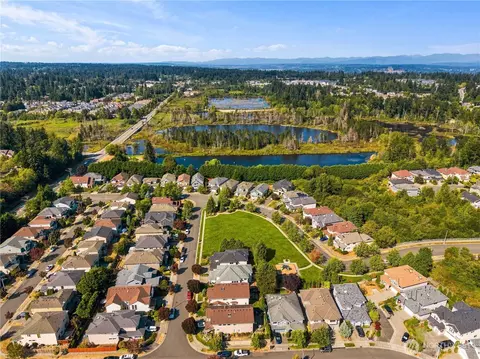 View/Area - 14627 36th Ave SE, Bothell, WA 98012 photo 5 of 5