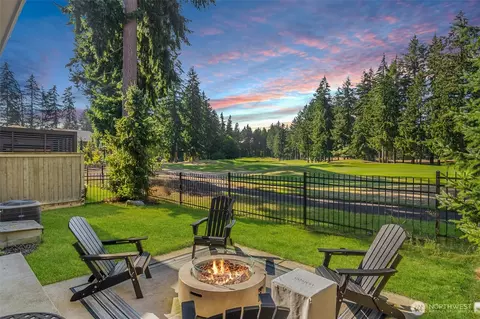 8818 Shepard Way NE, Lacey, WA 98516