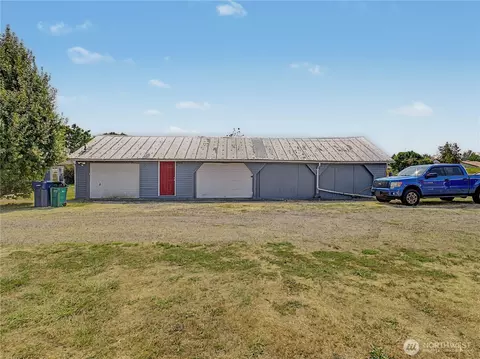 Exterior - 41915 212th Ave SE, Enumclaw, WA 98022 photo 4 of 5