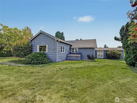 Exterior - 41915 212th Ave SE, Enumclaw, WA 98022 photo 3 of 5