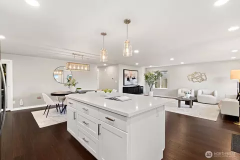 Kitchen - 23629 45th Ave SE, Bothell, WA 98021 photo 2 of 3