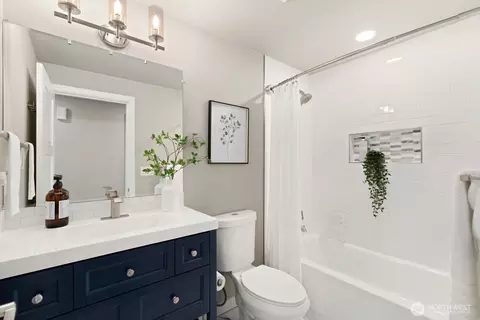 Bath - 23629 45th Ave SE, Bothell, WA 98021 photo 2 of 2