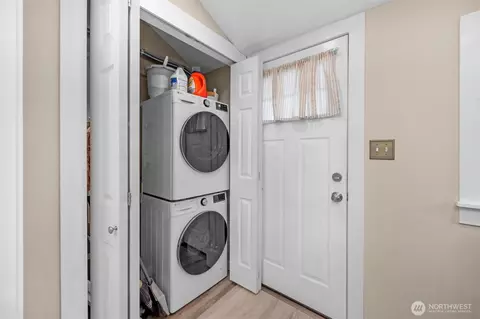 Other - 2430 Oakes Ave, Everett, WA 98201 photo 4 of 6