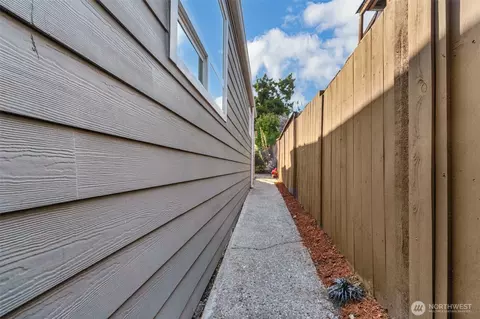 Other - 2430 Oakes Ave, Everett, WA 98201 photo 5 of 6