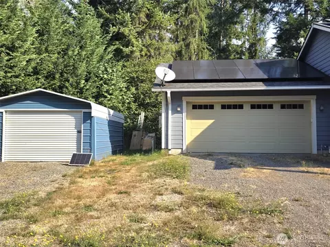Exterior - 714 Tipsoo Loop S, Rainier, WA 98576 photo 4 of 9