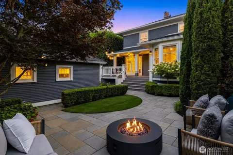 Exterior - 716 15th Ave E, Seattle, WA 98112 photo 7 of 7