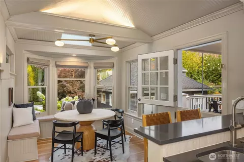 Dining - 716 15th Ave E, Seattle, WA 98112 photo 5 of 6