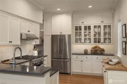 Kitchen - 716 15th Ave E, Seattle, WA 98112 photo 1 of 3