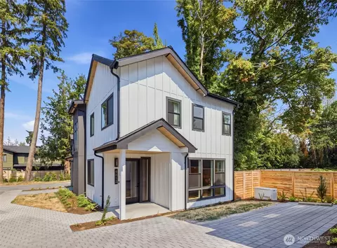 9012 124th Ln NE, Kirkland, WA 98033