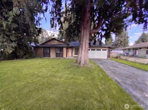 7027 21st Dr NE, Tulalip, WA 98271