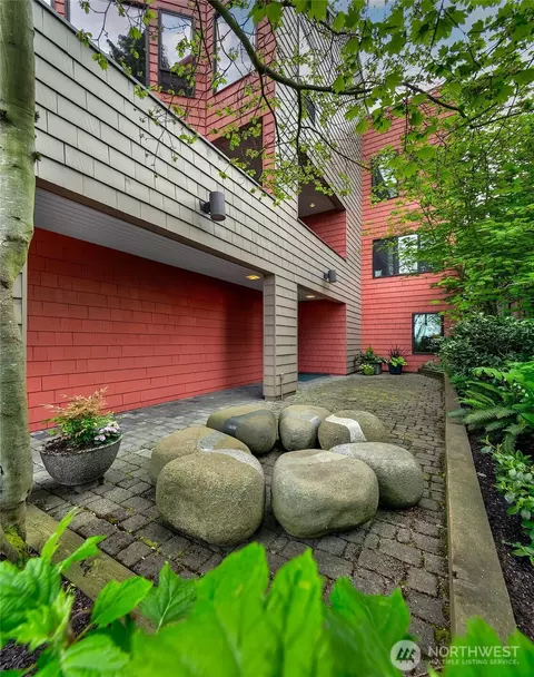 Exterior - 1259 23rd Ave E, Seattle, WA 98112 photo 9 of 13