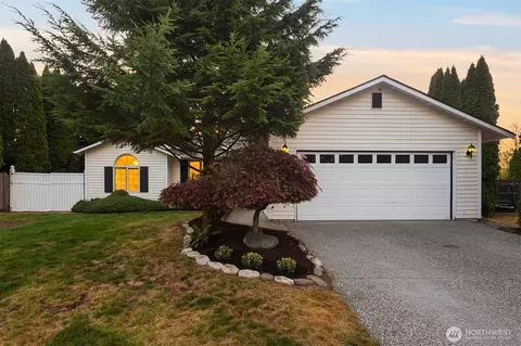 11703 30th St NE, Lake Stevens, WA 98258