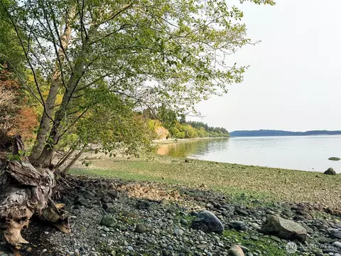 155 Burns Rd, Port Ludlow, WA 98365