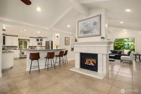 Kitchen - 310 Skyline Dr, Edmonds, WA 98020 photo 1 of 5