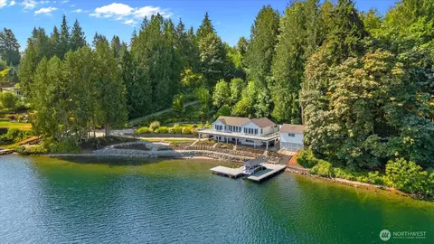 9727 N Davies Rd, Lake Stevens, WA 98258