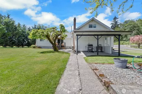 Exterior - 39614 264th Ave SE, Enumclaw, WA 98022 photo 4 of 11