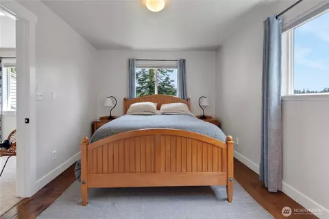 Bedroom - 39614 264th Ave SE, Enumclaw, WA 98022 photo 1 of 4
