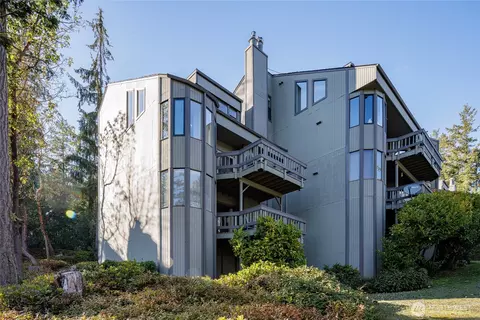 98 Armadale Rd #215, Friday Harbor, WA 98250