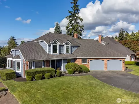 5927 Chennault Beach Dr, Mukilteo, WA 98275