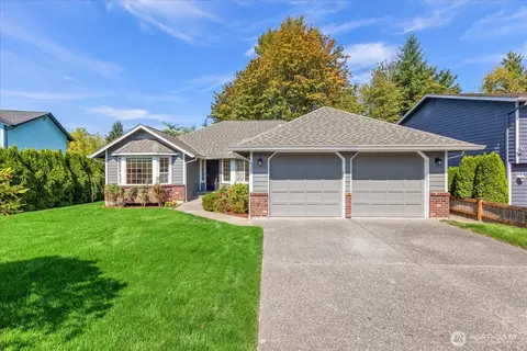 4121 173rd St SW, Lynnwood, WA 98037