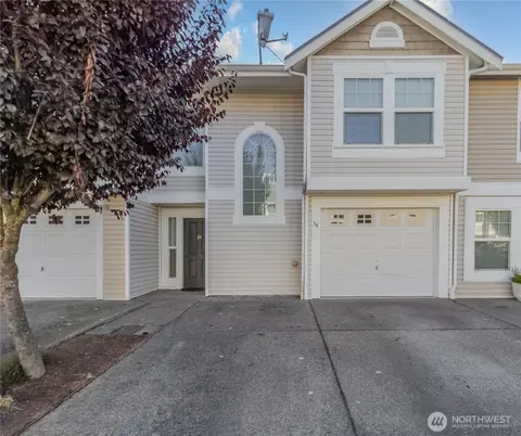 5913 111th Street Ct E #34, Puyallup, WA 98373