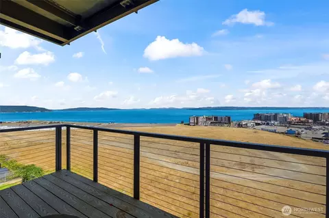 5204 N Bennett #305, Ruston, WA 98407