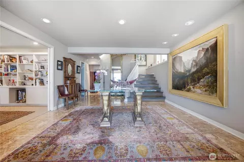 Entry Way - 1946 Harvard Ave E, Seattle, WA 98102 photo 5 of 9