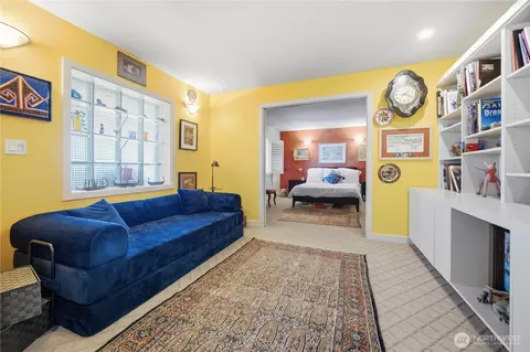 Bedroom - 1946 Harvard Ave E, Seattle, WA 98102 photo 1 of 4
