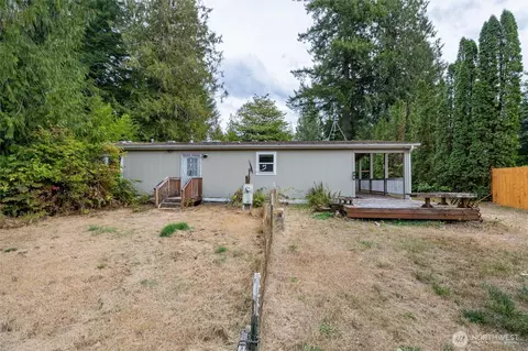 Exterior - 46489 Baker Loop Rd, Concrete, WA 98237 photo 5 of 9