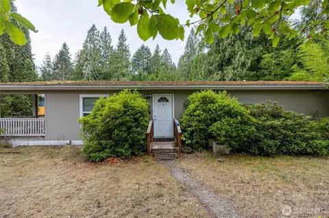 Exterior - 46489 Baker Loop Rd, Concrete, WA 98237 photo 3 of 9