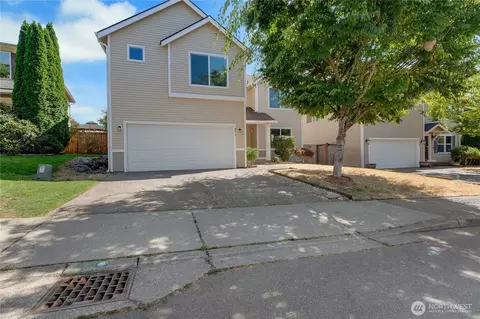 9914 195th Ave E, Bonney Lake, WA 98391