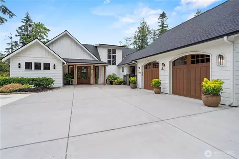 1906 Journeys End Ln, Camano Island, WA 98282