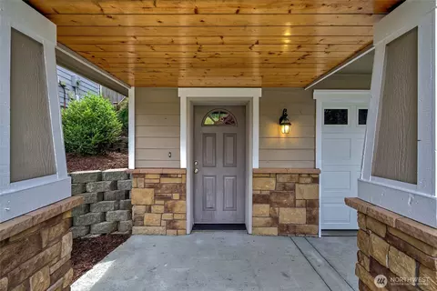 Other - 405 46th St SE, Everett, WA 98203 photo 2 of 10