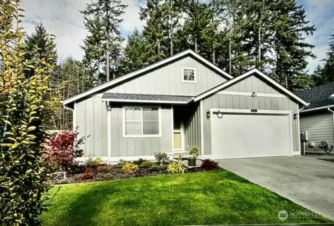 621 153rd Street Ct E, Tacoma, WA 98445