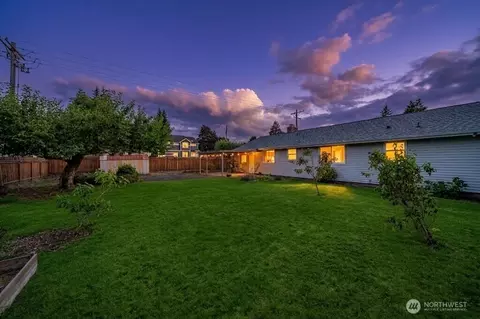 3145 Locust Ave, University Place, WA 98466
