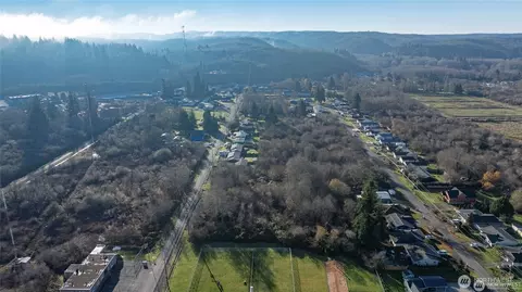3 Coolidge Rd, Aberdeen, WA 98520